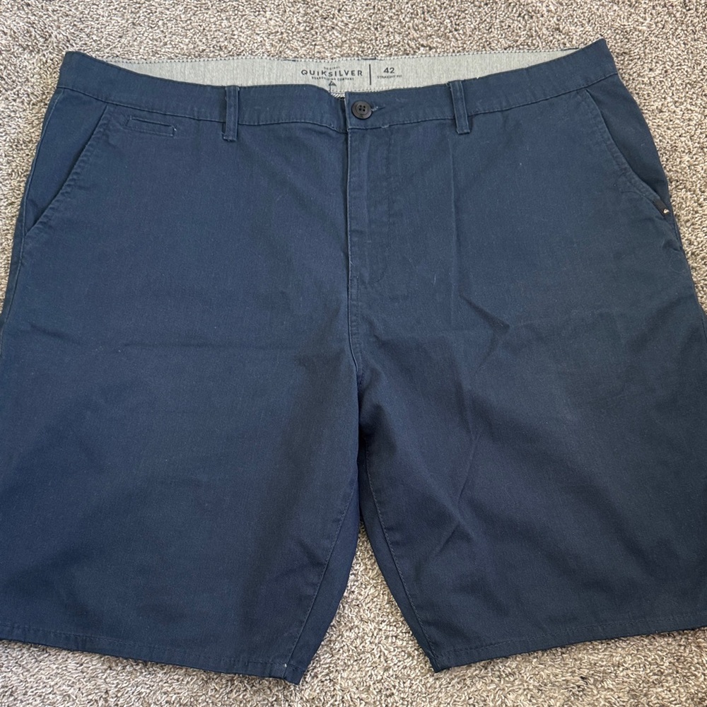 Quiksilver Men's Dark Blue Flat Front Shorts
